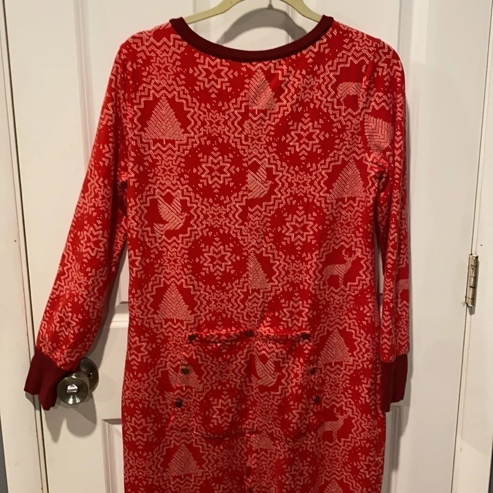 Hearth & Hand Magnolia Holiday Onesie Pajamas EUC